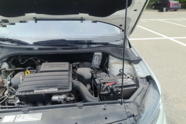 Used Volkswagen Santana 2021 1.5L Manual Fashion Edition Engine Bay Left