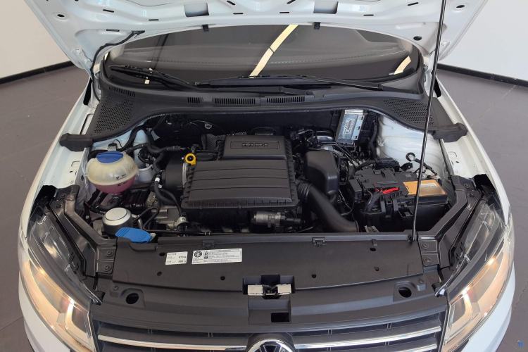 Used Volkswagen Santana 2021 1.5L Automatic Fashion Edition Engine Bay