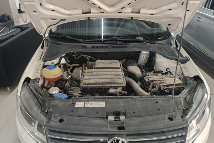 Used Volkswagen Santana 2021 1.5L Automatic Fashion Edition Engine Bay