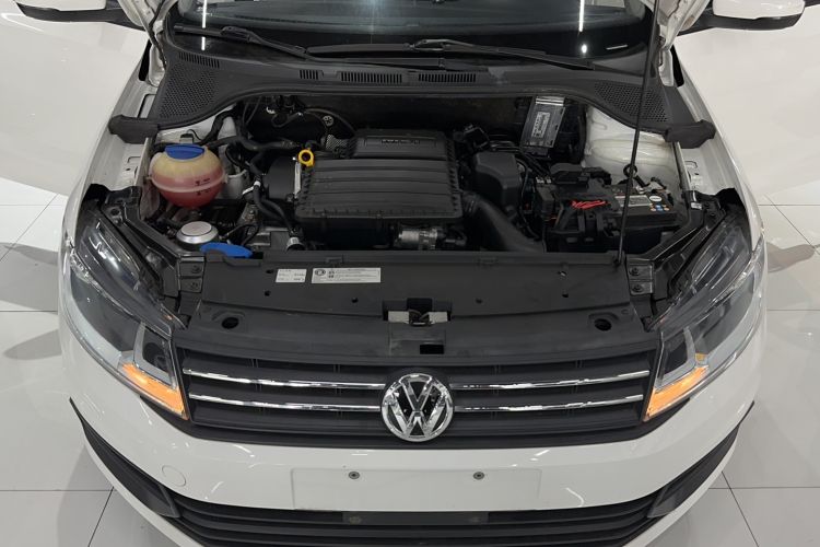 Used Volkswagen Santana 2021 1.5L Automatic Fashion Edition Engine Bay