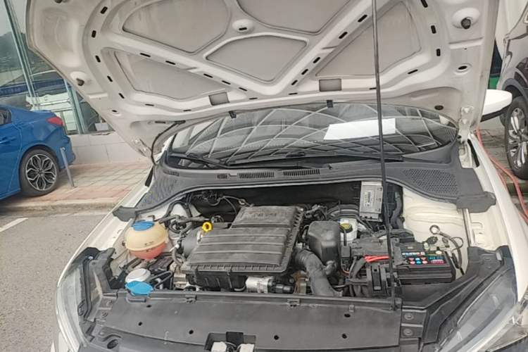 Used Volkswagen Santana 2021 1.5L Automatic Comfort Edition Engine Bay