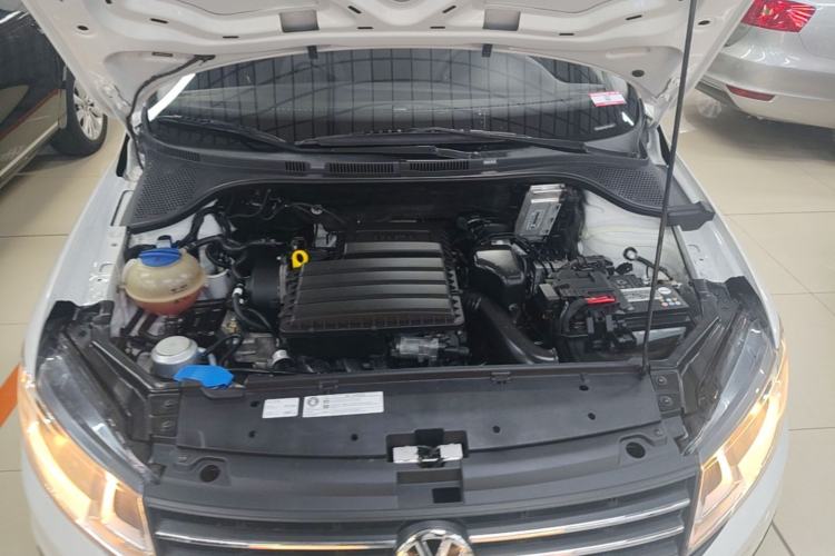 Used Volkswagen Santana 2021 1.5L Automatic Fashion Edition Engine Bay