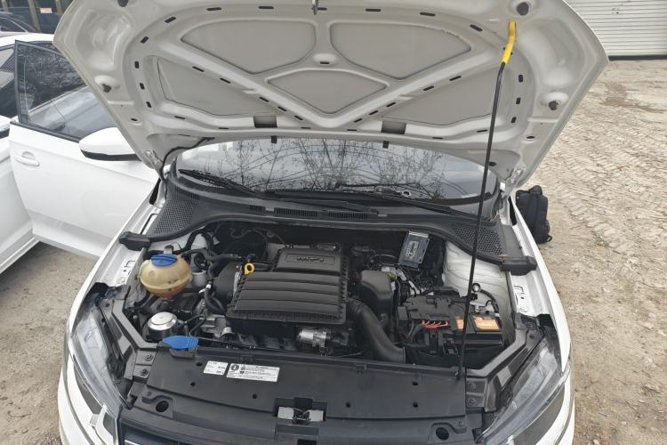 Used Volkswagen Santana 2021 1.5L Automatic Fashion Edition Engine Bay