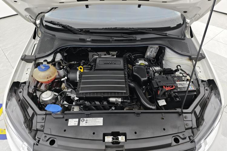 Used Volkswagen Santana 2021 1.5L Automatic Fashion Edition Engine Bay