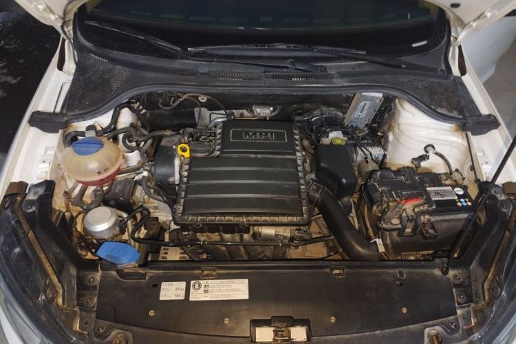 Used Volkswagen Santana 2021 1.5L Manual Fashion Edition Engine Bay