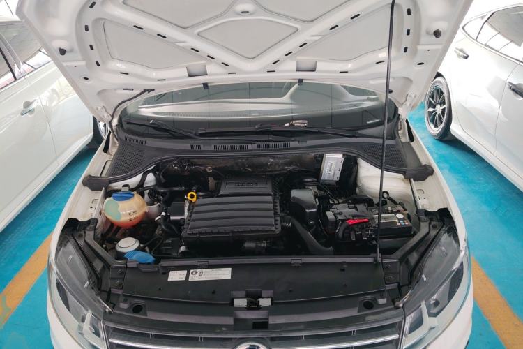 Used Volkswagen Santana 2021 1.5L Automatic Fashion Edition Engine Bay