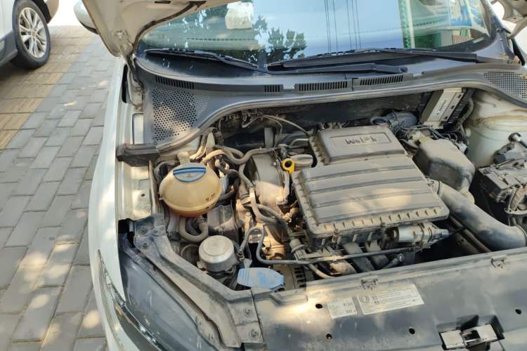 Used Volkswagen Santana 2021 1.5L Manual Fashion Edition Engine Bay Right