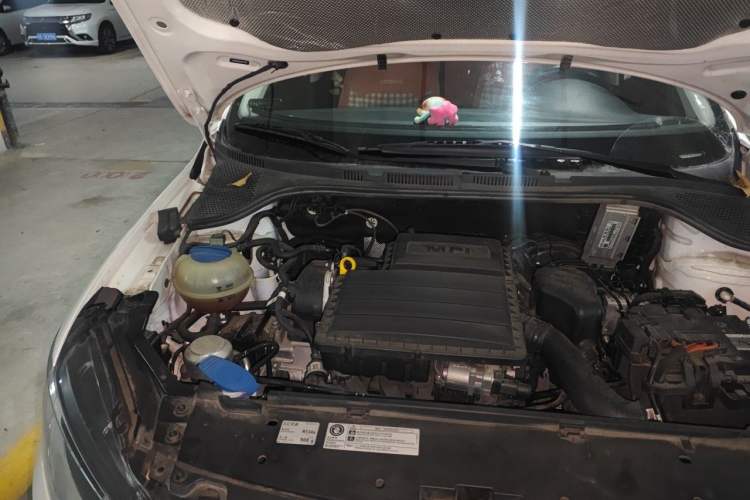 Used Volkswagen Santana 2021 1.5L Automatic Fashion Edition Engine Bay Right