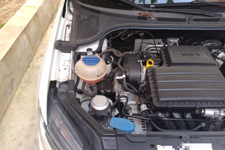 Used Volkswagen Santana 2021 1.5L Automatic Fashion Edition Engine Bay Right