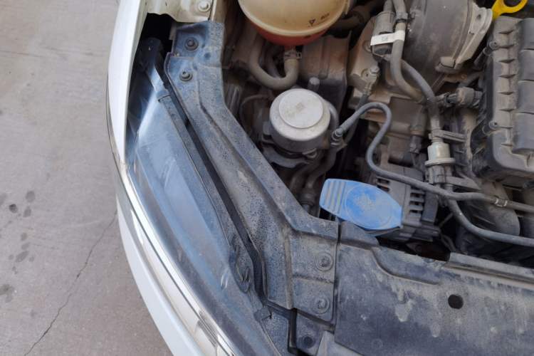 Used Volkswagen Santana 2021 1.5L Automatic Fashion Edition Engine Bay Right
