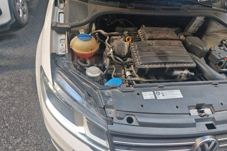 Used Volkswagen Santana 2021 1.5L Manual Fashion Edition Engine Bay Right