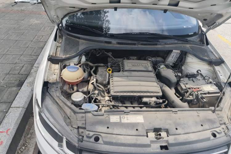 Used Volkswagen Santana 2021 1.5L Automatic Fashion Edition Engine Bay Right