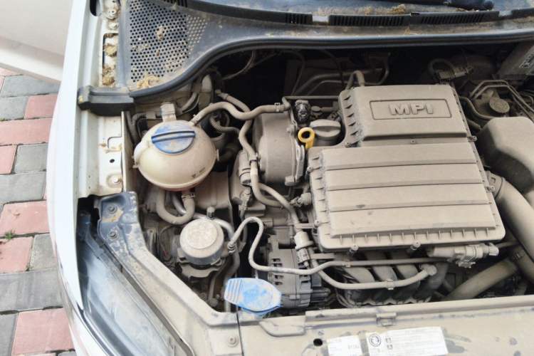 Used Volkswagen Santana 2021 1.5L Manual Fashion Edition Engine Bay Right