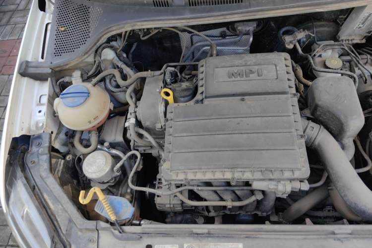 Used Volkswagen Santana 2021 1.5L Automatic Fashion Edition Engine Bay Right