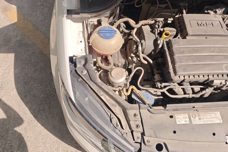 Used Volkswagen Santana 2021 1.5L Manual Fashion Edition Engine Bay Right