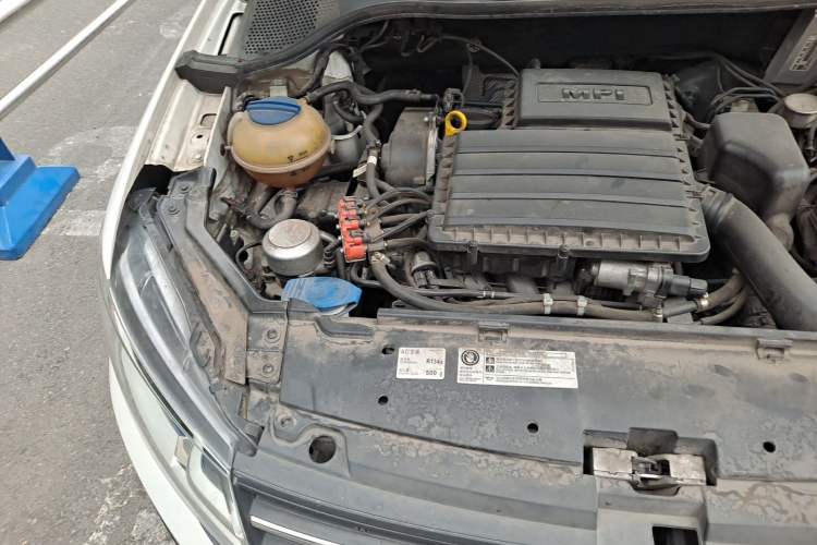 Used Volkswagen Santana 2021 1.5L Automatic Fashion Edition Engine Bay Right