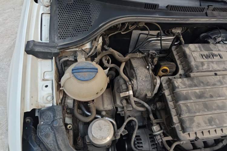 Used Volkswagen Santana 2021 1.5L Manual Fashion Edition Engine Bay Right