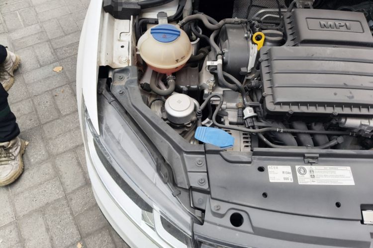 Used Volkswagen Santana 2021 1.5L Manual Fashion Edition Engine Bay Right