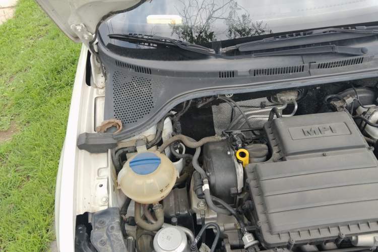 Used Volkswagen Santana 2021 1.5L Automatic Fashion Edition Engine Bay Right