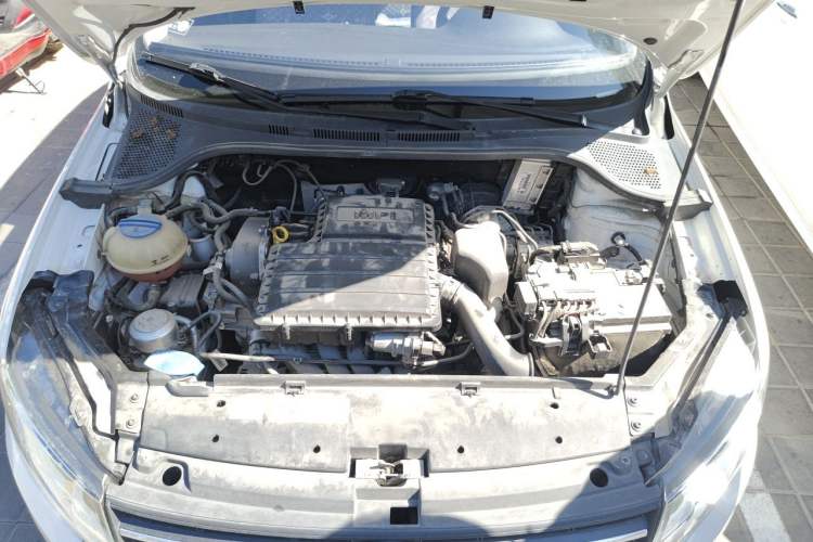 Used Volkswagen Santana 2021 1.5L Automatic Fashion Edition Engine Bay