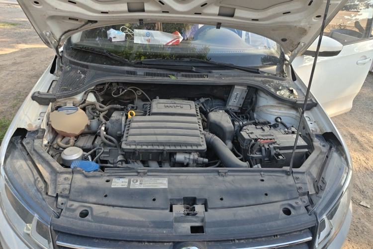 Used Volkswagen Santana 2021 1.5L Automatic Fashion Edition Engine Bay