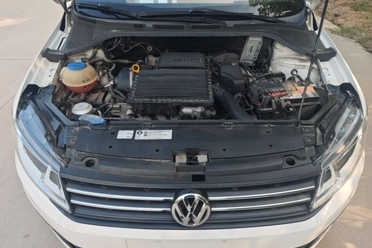 Used Volkswagen Santana 2021 1.5L Automatic Fashion Edition Engine Bay