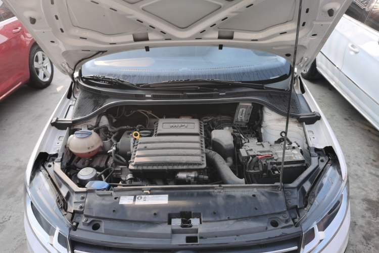 Used Volkswagen Santana 2021 1.5L Manual Fashion Edition Engine Bay