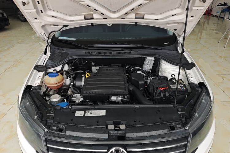 Used Volkswagen Santana 2021 1.5L Automatic Fashion Edition Engine Bay