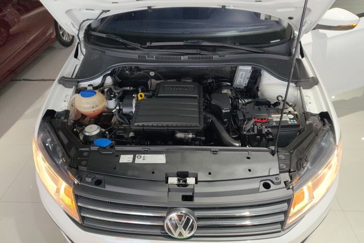 Used Volkswagen Santana 2021 1.5L Automatic Fashion Edition Engine Bay