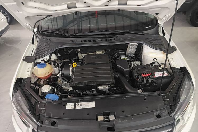 Used Volkswagen Santana 2021 1.5L Manual Fashion Edition Engine Bay