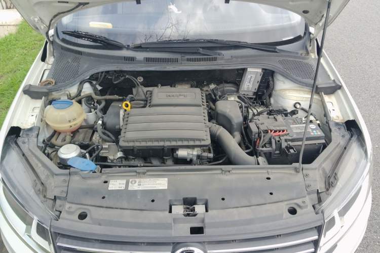Used Volkswagen Santana 2021 1.5L Automatic Fashion Edition Engine Bay