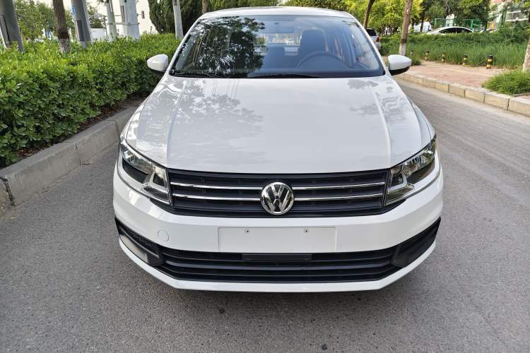 Used Volkswagen Santana 2021 1.5L Manual Fashion Edition Exterior 1