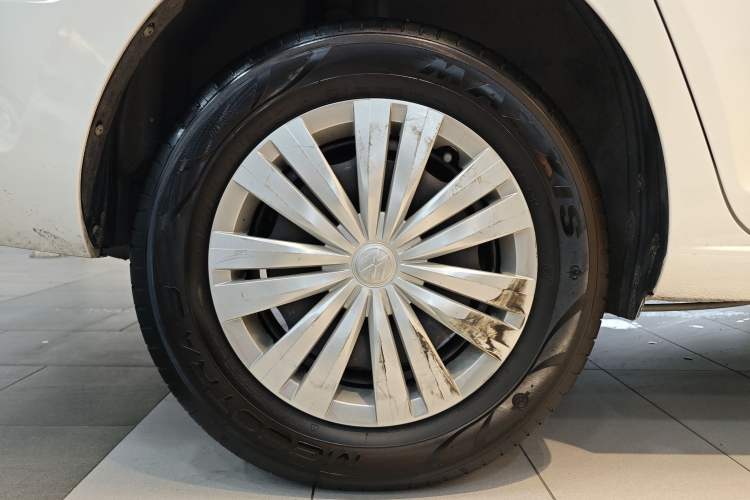 Used Volkswagen Santana 2021 1.5L Automatic Fashion Edition Exterior 1