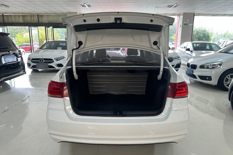Used Volkswagen Santana 2021 1.5L Automatic Fashion Edition Exterior 10