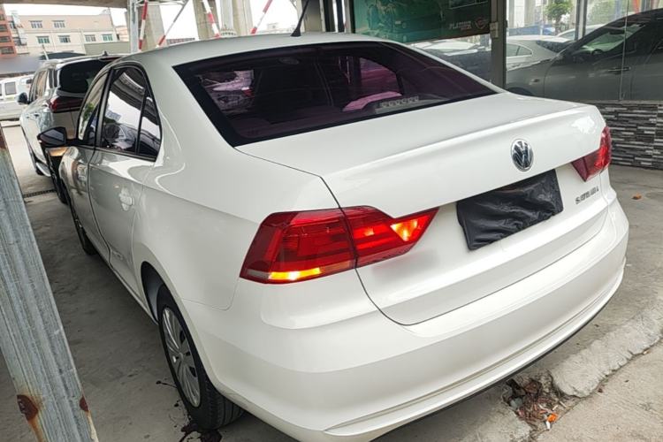 Used Volkswagen Santana 2021 1.5L Automatic Fashion Edition Exterior 2