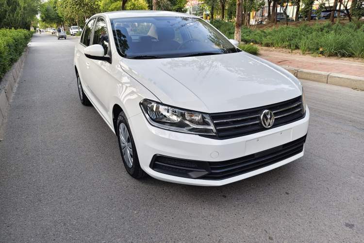 Used Volkswagen Santana 2021 1.5L Manual Fashion Edition Exterior 2
