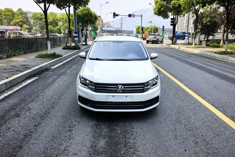 Used Volkswagen Santana 2021 1.5L Manual Fashion Edition Exterior 2