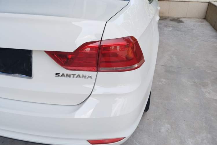 Used Volkswagen Santana 2021 1.5L Manual Fashion Edition Exterior 3