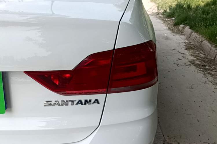 Used Volkswagen Santana 2021 1.5L Manual Fashion Edition Exterior 3
