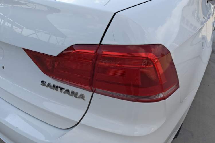 Used Volkswagen Santana 2021 1.5L Automatic Fashion Edition Exterior 3