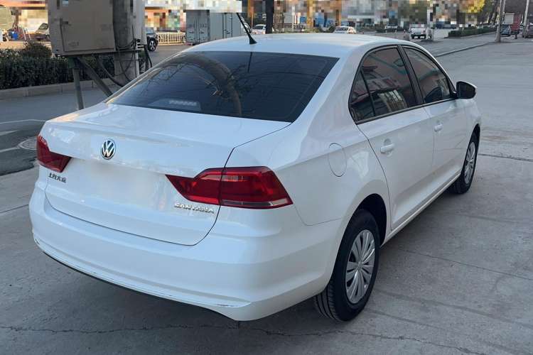 Used Volkswagen Santana 2021 1.5L Manual Fashion Edition Exterior 3