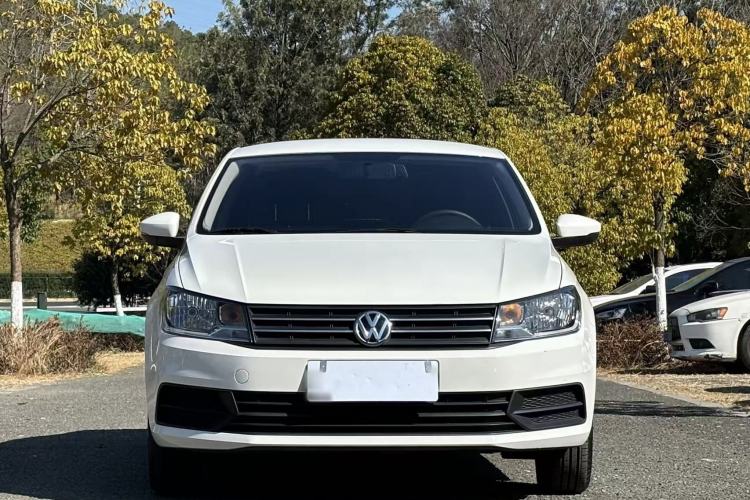 Used Volkswagen Santana 2021 1.5L Manual Fashion Edition Exterior 4