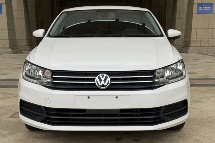 Used Volkswagen Santana 2021 1.5L Manual Fashion Edition Exterior 4