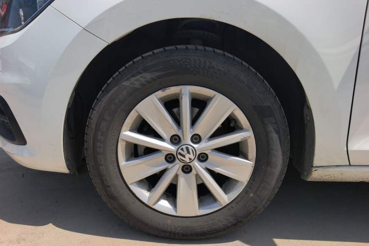 Used Volkswagen Santana 2021 1.5L Automatic Fashion Edition Exterior 4