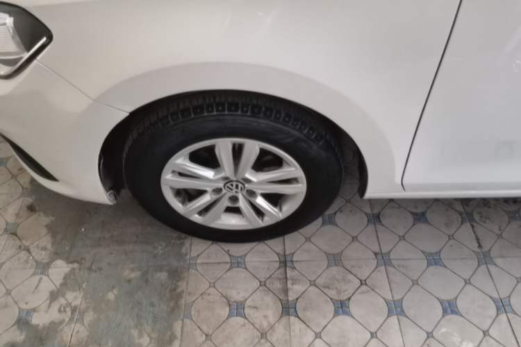 Used Volkswagen Santana 2021 1.5L Manual Fashion Edition Exterior 4