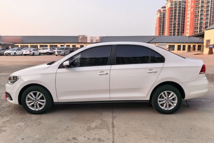 Used Volkswagen Santana 2021 1.5L Manual Fashion Edition Exterior 5