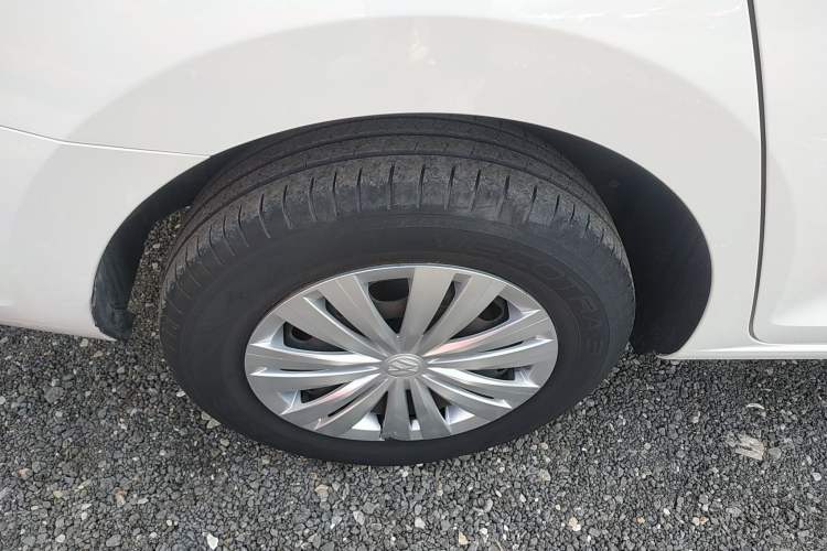 Used Volkswagen Santana 2021 1.5L Manual Fashion Edition Exterior 5