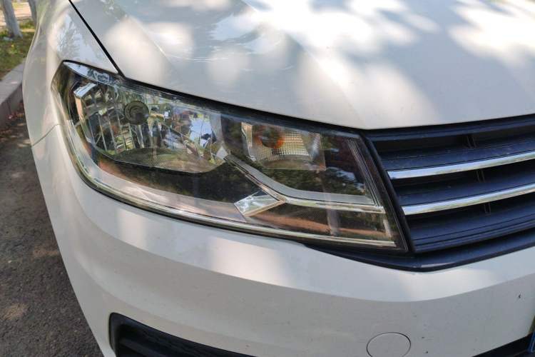 Used Volkswagen Santana 2021 1.5L Manual Fashion Edition Exterior 6