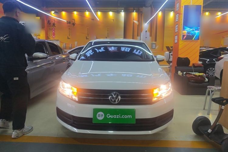 Used Volkswagen Santana 2021 1.5L Manual Fashion Edition Front