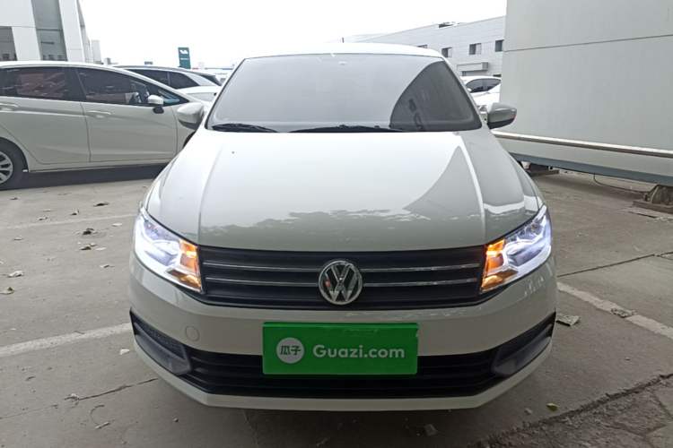 Used Volkswagen Santana 2021 1.5L Manual Fashion Edition Front